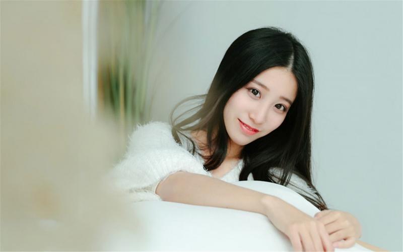 黄仁勋建议年轻人：必须尽快学会正确使用AI